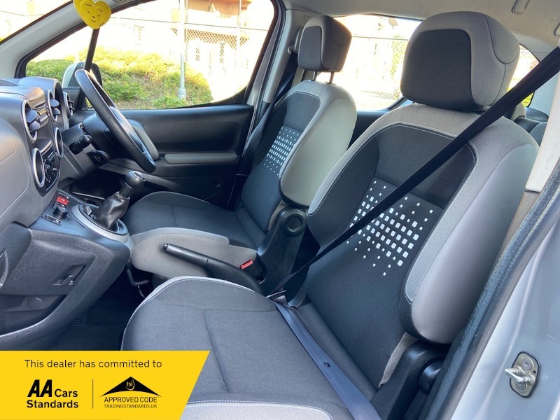 Citroen Berlingo Mpv White #10