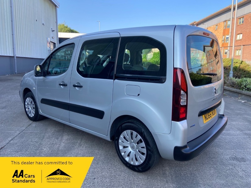 Citroen Berlingo Mpv White #7
