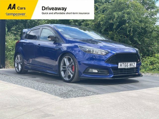 Ford Focus 2.0T Ecoboost St-3 Hatchback Eur Blue