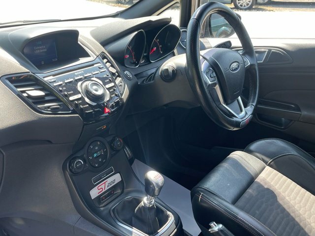 Ford Fiesta 1.6T Ecoboost St-200 Hatchback E SL66MUA Grey #4