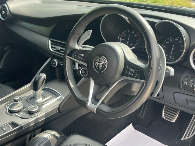 Alfa Romeo Giulia 2.0T Veloce Saloon Euro 6 S S 2 Grey #4