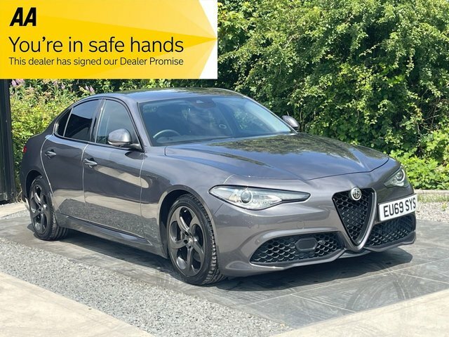 Alfa Romeo Giulia 2.0T Veloce Saloon Euro 6 S S 2 Grey