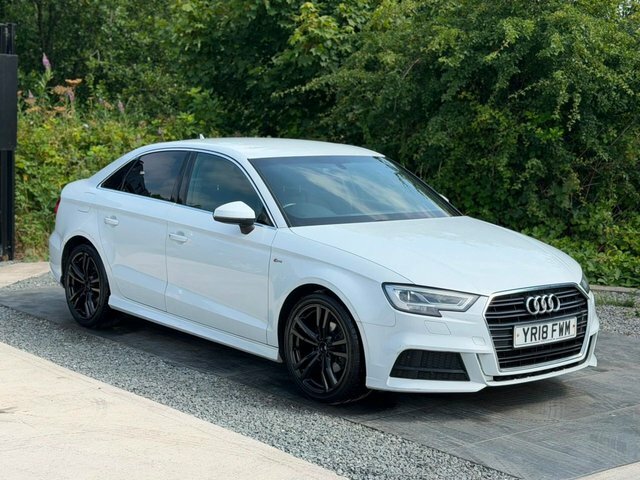 Audi A3 1.5 Tfsi S Line Black #9