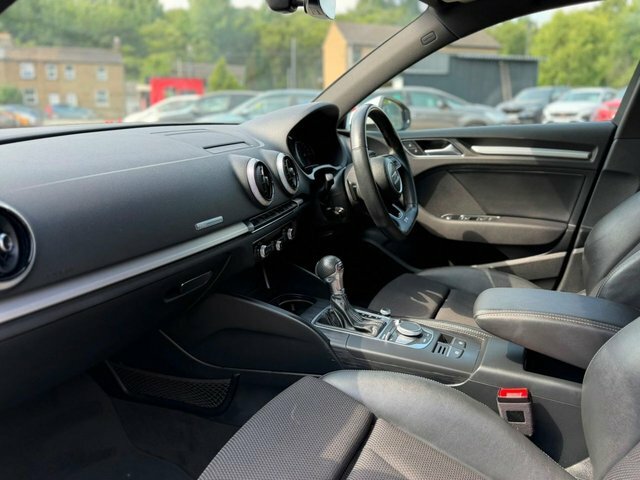 Audi A3 1.5 Tfsi S Line Black #8