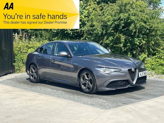 Alfa Romeo Giulia 2.0T Veloce Saloon Euro 6 S S 2 Grey