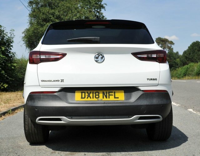 Vauxhall Grandland X 2018 1.2 Turbo Elite Nav Suv Euro White #6