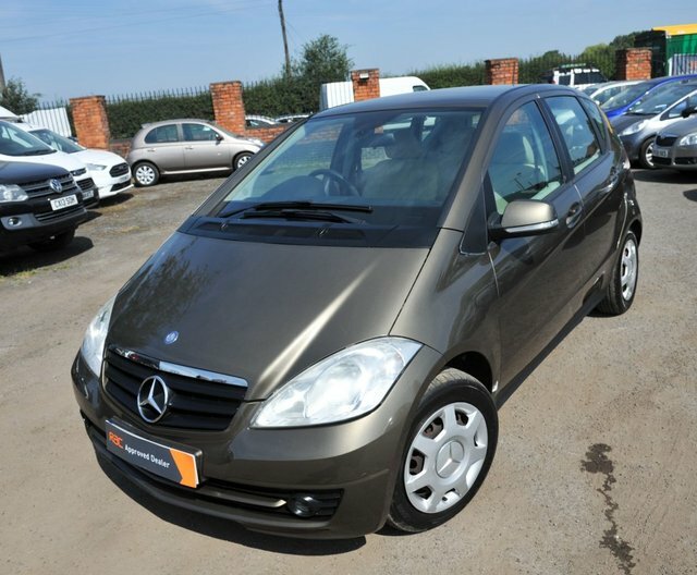 Mercedes-Benz A Class 2.0 A160 Cdi Blueefficiency Grey #3