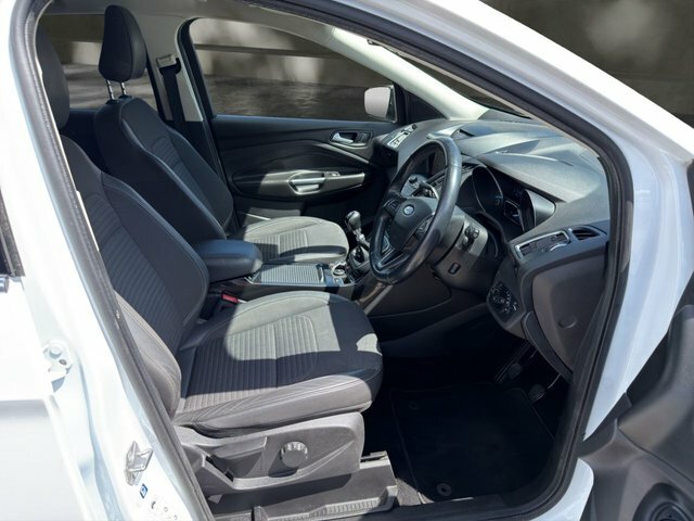 Ford Kuga 1.5T Ecoboost Titanium Suv 2Wd E White #2