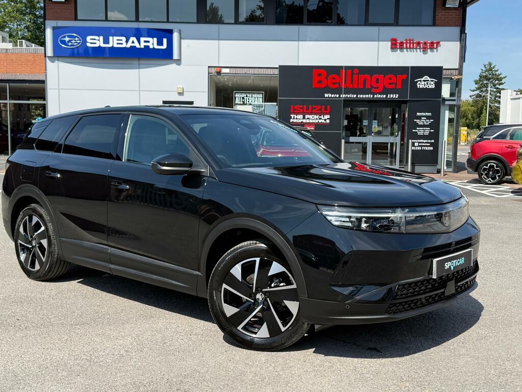 Vauxhall Grandland 1.2 Ultimate Suv Hybrid E-dct Euro 6 S BW74ZDJ Black