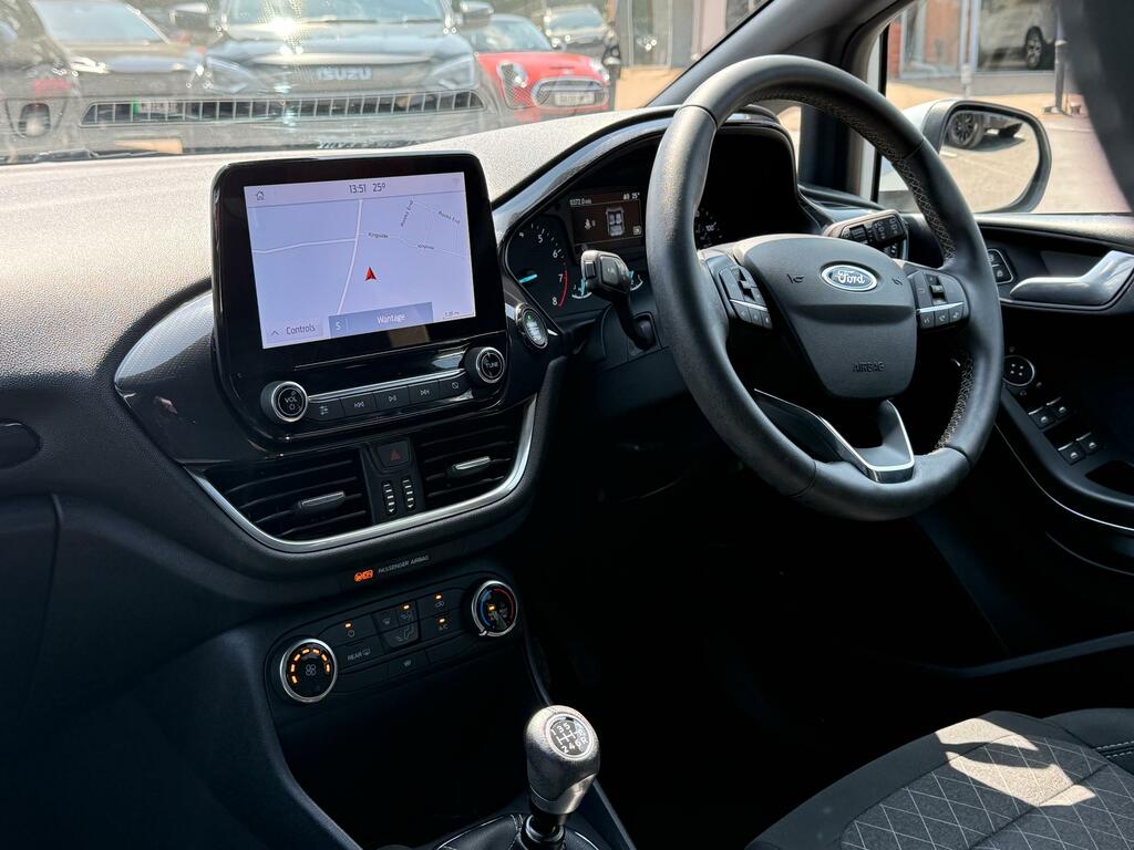 Ford Fiesta 1.0T Ecoboost Active Edition Hatchback White #2