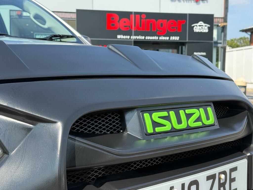 Isuzu D-Max Td Blade Grey #13