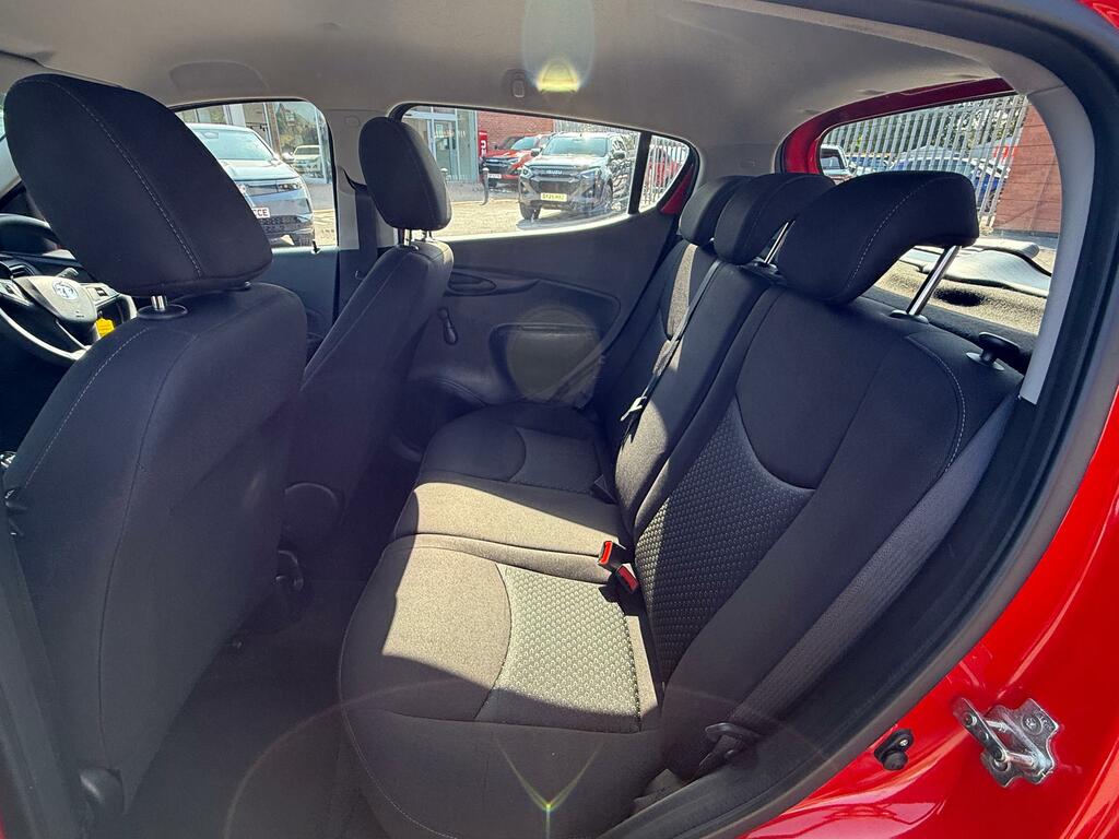 Vauxhall Viva 2015 65 Sl White #9