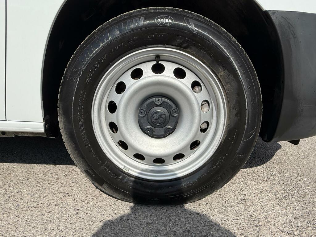 Vauxhall Combo-e Life 2300 50Kwh Prime Panel Van L1 7 White #4