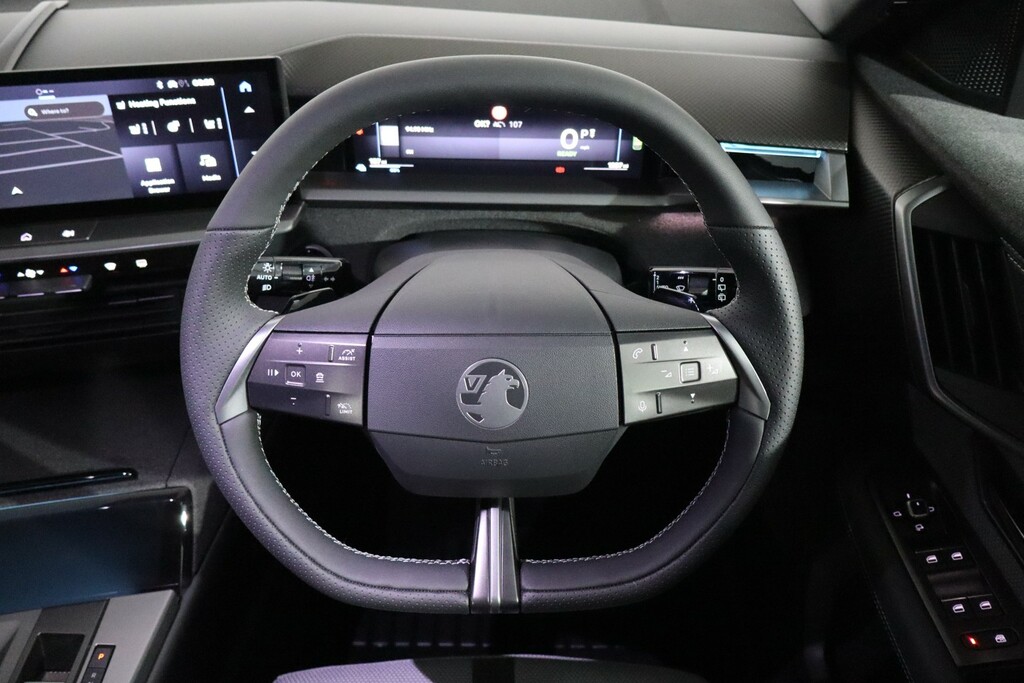 Vauxhall Grandland Ultimate Grey #16
