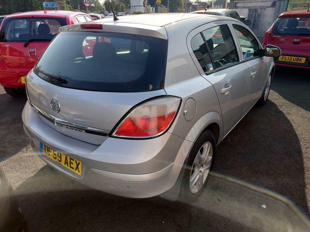 Vauxhall Astra 1.4I 16V Active Silver #2