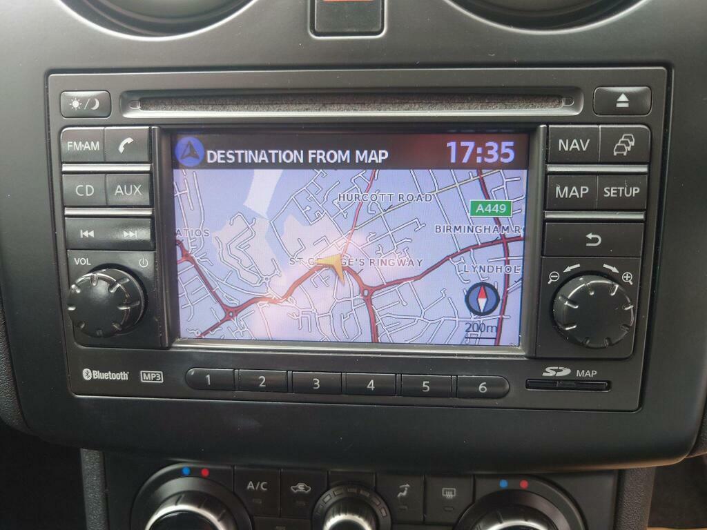 Nissan Qashqai 1.6 Acenta 2Wd Euro 5 S S BN62SFX White #3