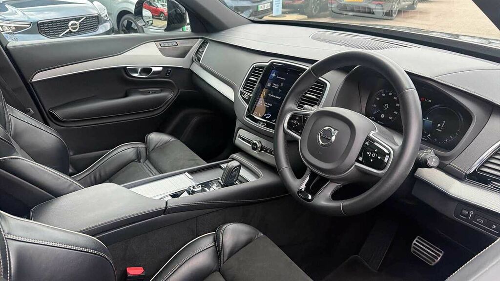 Volvo XC90 Recharge R-design, T8 Awd Plug-in Hybrid, 7 Seats YR22JKZ Black #4