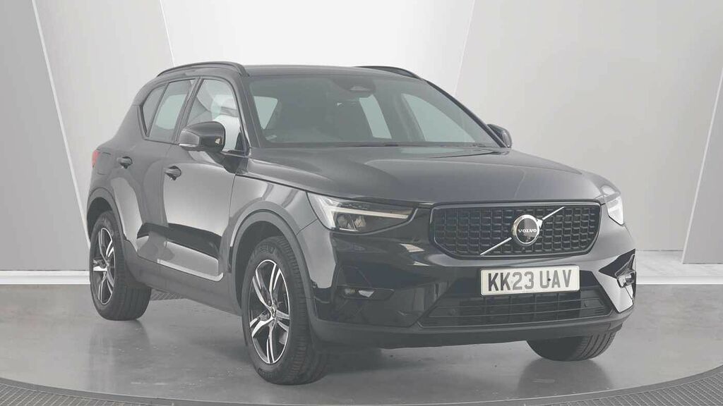 Volvo XC40 Plus, B3 Mild Hybrid, Dark 360 Camera, He Black