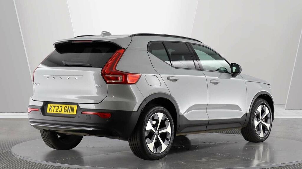 Volvo XC40 Ultimate, B3 Mild Hybrid, Dark KT23GNN Grey #2