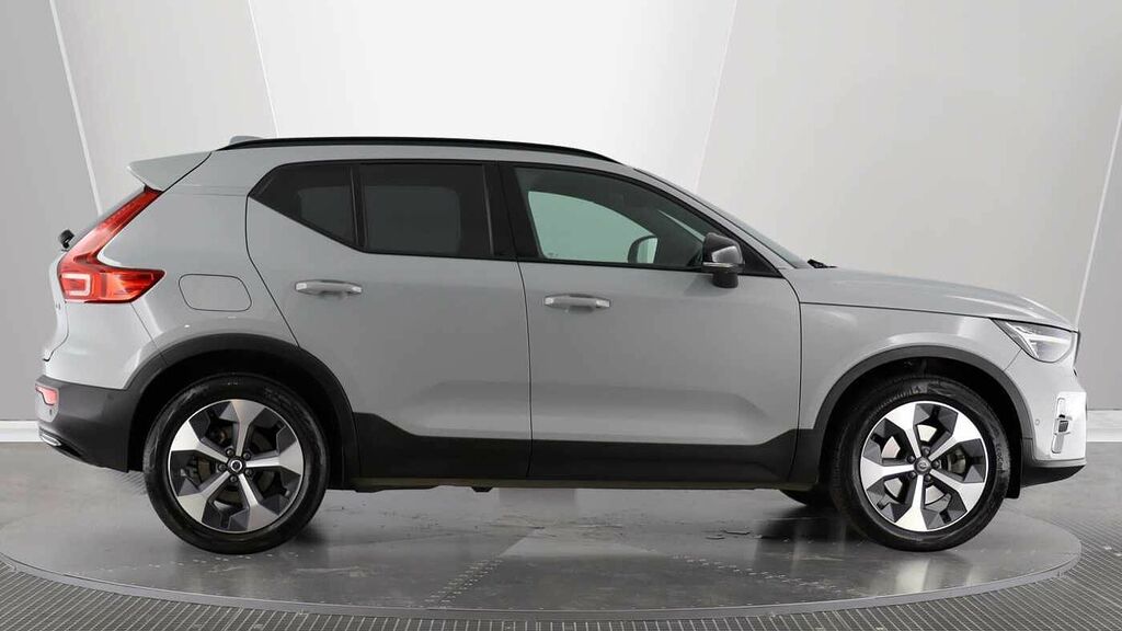 Volvo XC40 Ultimate, B3 Mild Hybrid, Dark KT23GNN Grey #3