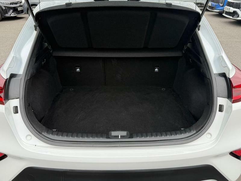 Kia Xceed 1.0T Gdi Isg 2 White #4