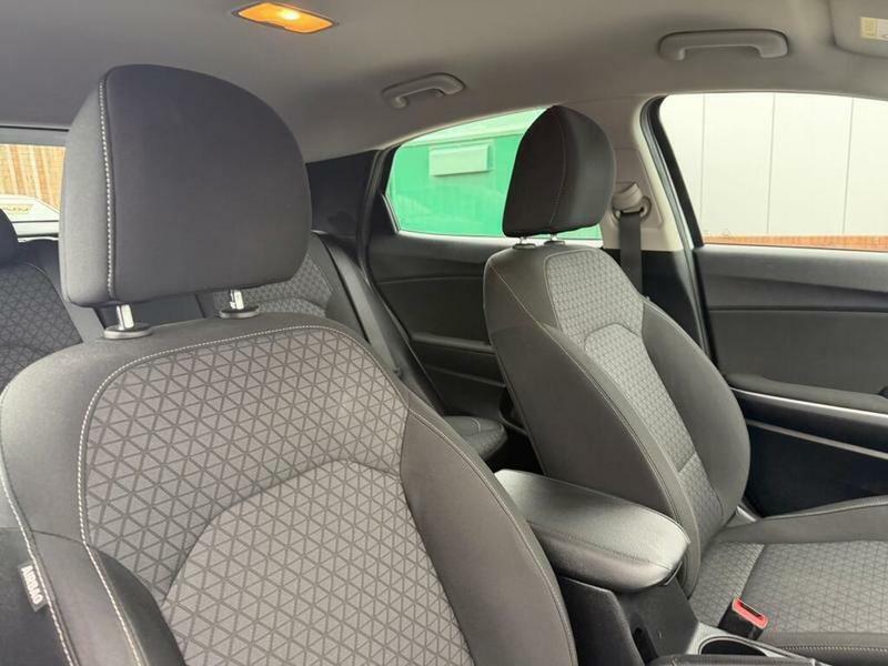 Kia Xceed 1.0 T Gdi 3 Suv 118 Bhp Black #10