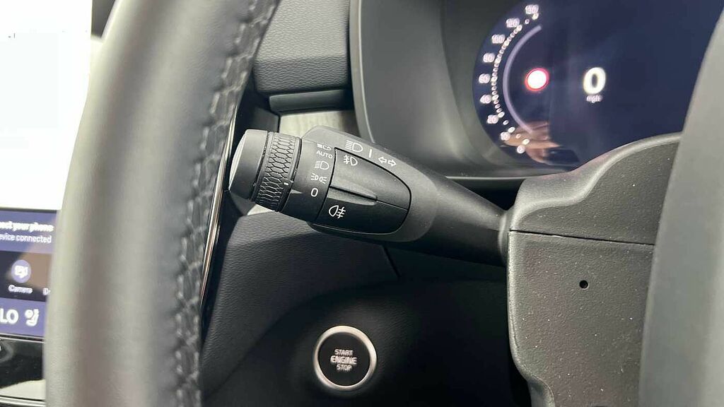 Volvo XC40 B4 P Ultra Dark Sunroof, Pilot Assist, 21 Allo Blue #12