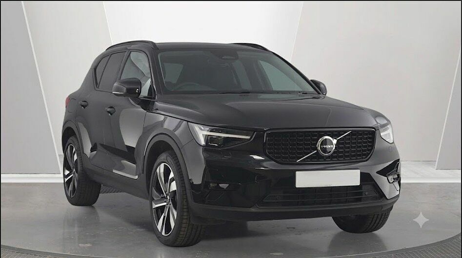 Volvo XC40 Ultra, B4 Mild Hybrid, Dark Panoramic Sun Black