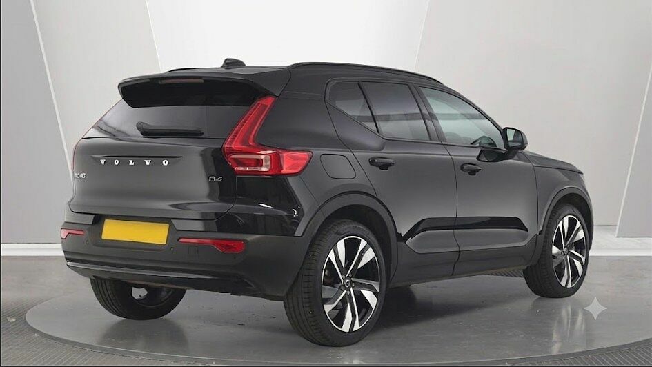 Volvo XC40 Ultra, B4 Mild Hybrid, Dark Panoramic Sun Black #2