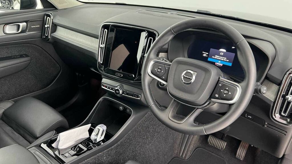Volvo XC40 Ultra, B4 Mild Hybrid, Dark Panoramic Sun Black #4