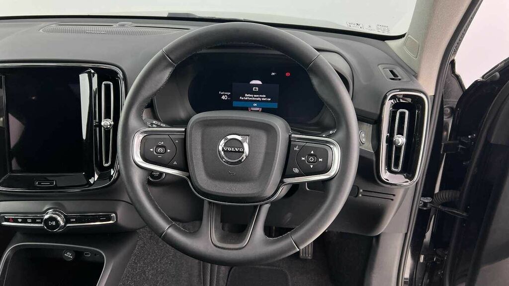 Volvo XC40 B4 P Ultra Dark Sunroof, Pilot Assist, 21 Allo Blue #8