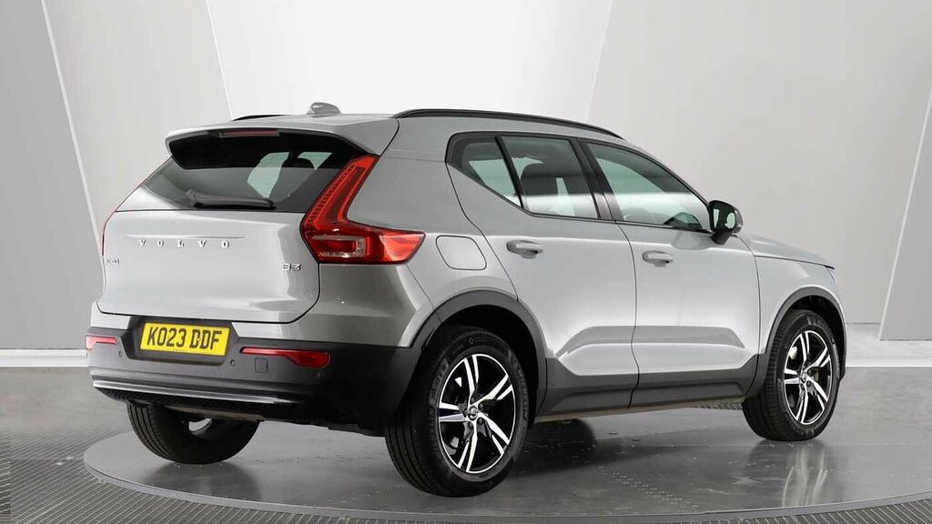 Volvo XC40 Plus, B3 Mild Hybrid, Dark Grey #2