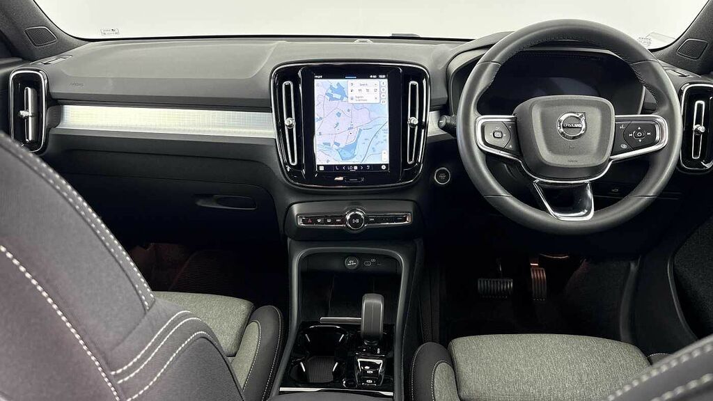 Volvo XC40 Plus, B3 Mild Hybrid, Dark Grey #5