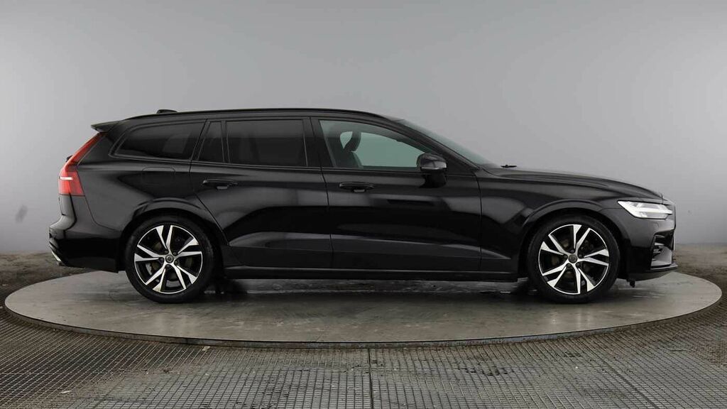 Volvo V60 R-design, B4 Mild Hybrid Black #2