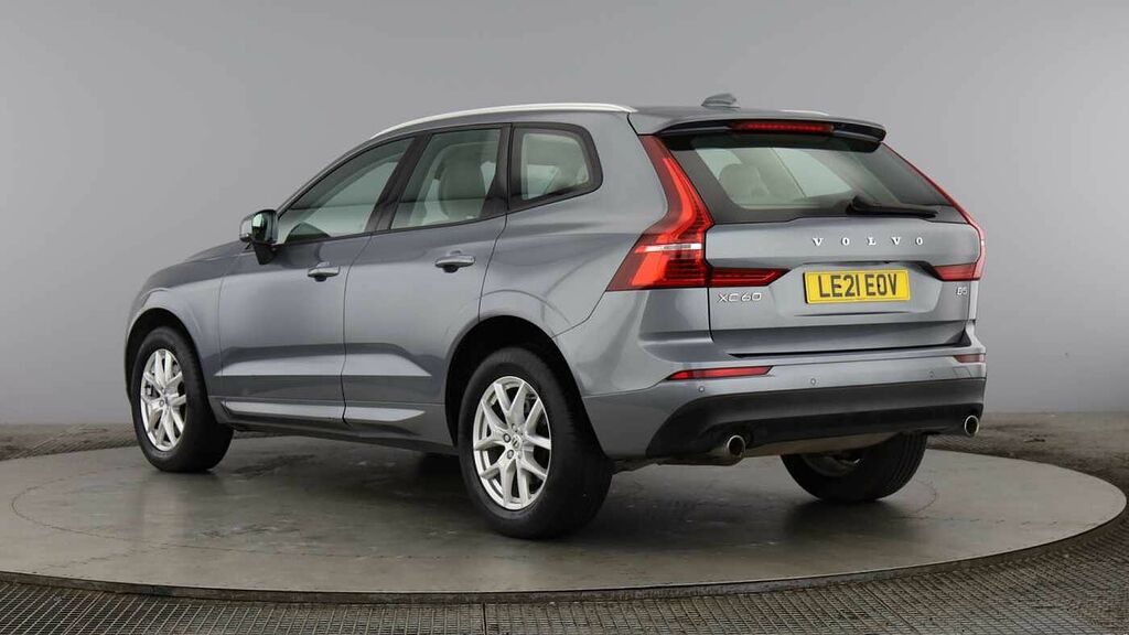 Volvo XC60 Momentum, B5 Mild Hybrid Blond Leather Grey #3