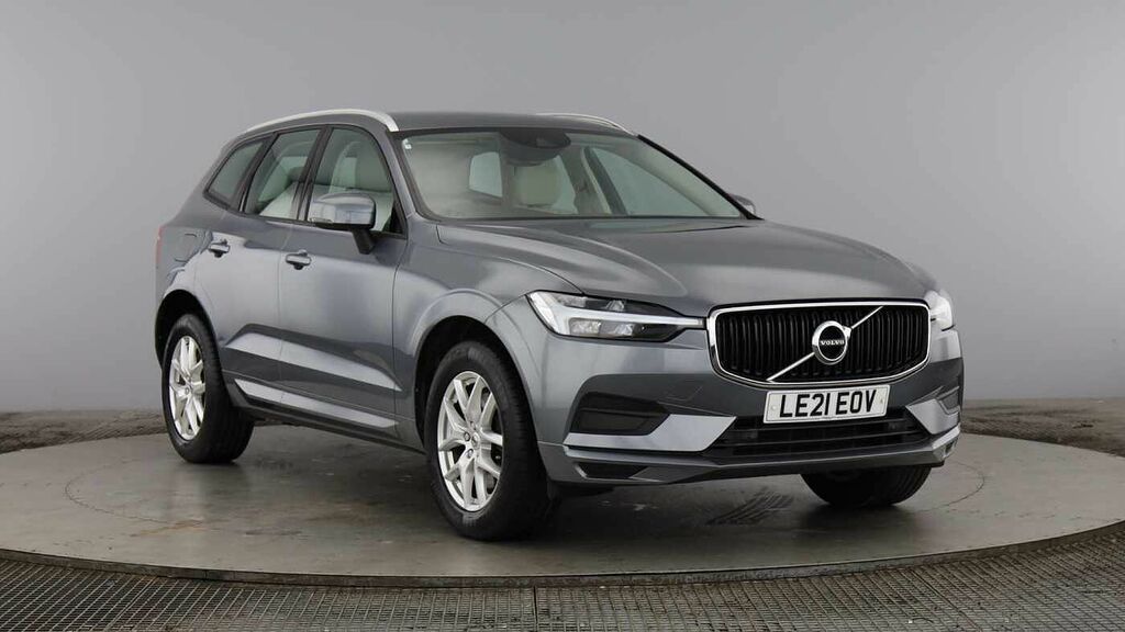 Volvo XC60 Momentum, B5 Mild Hybrid Blond Leather Grey