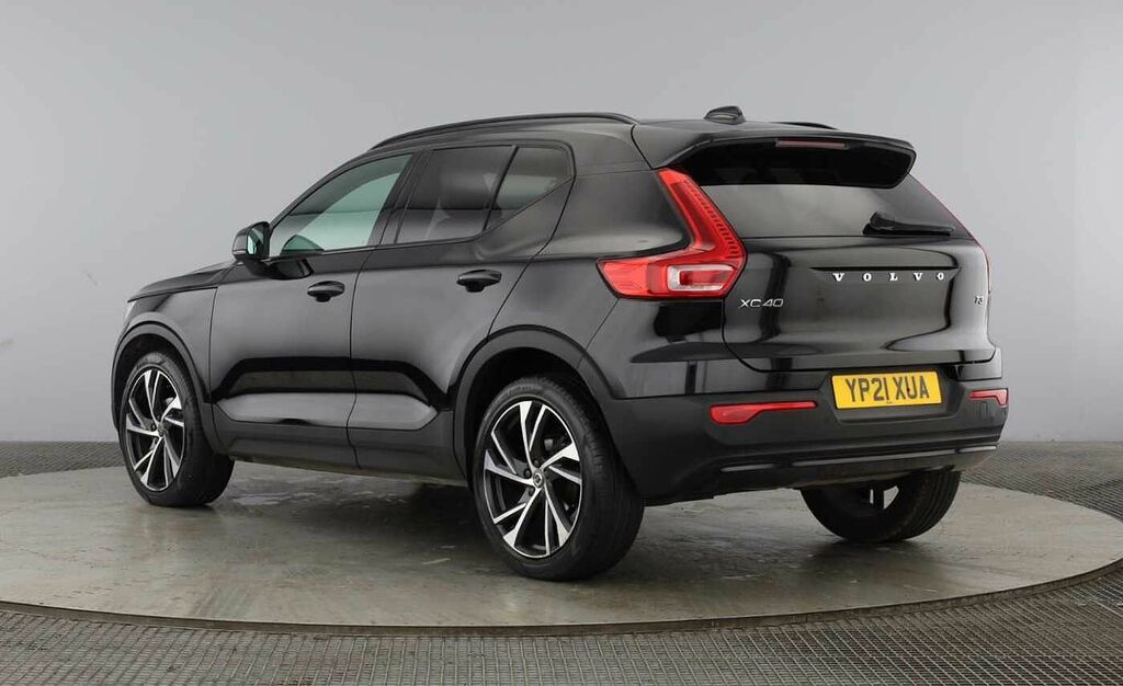 Volvo XC40 R-design Pro, T3 Apple Car Play YP21XUA Black #2
