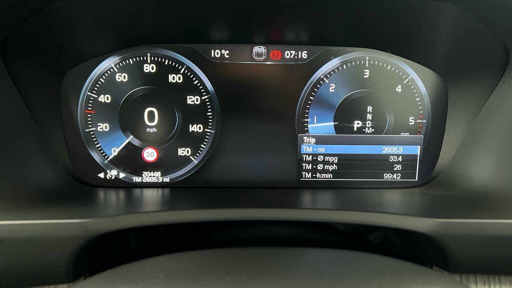 Volvo XC90 #9
