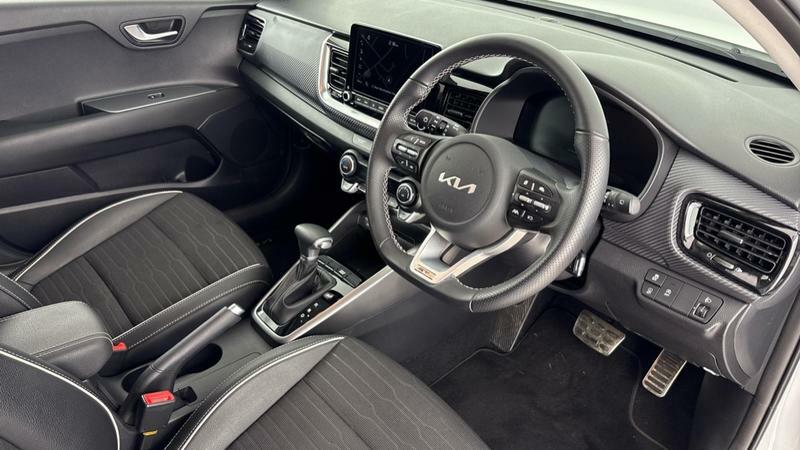Kia Stonic 1.0T Gdi 98 Gt-line Dct White #5