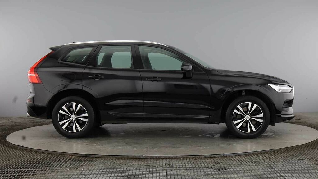 Volvo XC60 Momentum, B5 Mild Hybrid Black #2