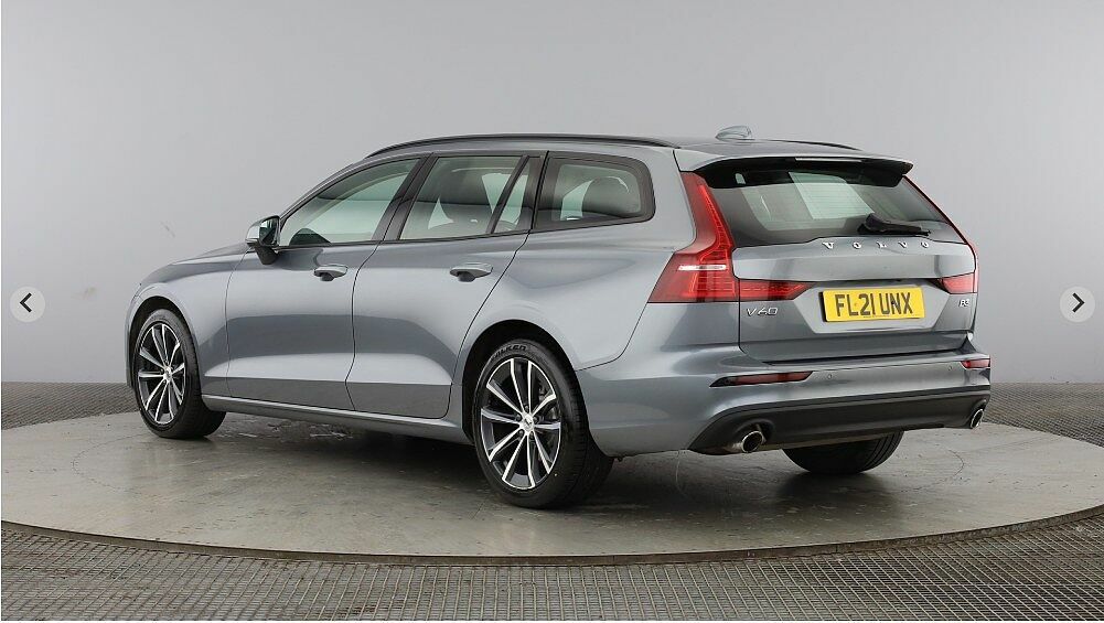 Volvo V60 Momentum, B3 Mild Hybrid Rear Camera, Heated Seat Grey #3