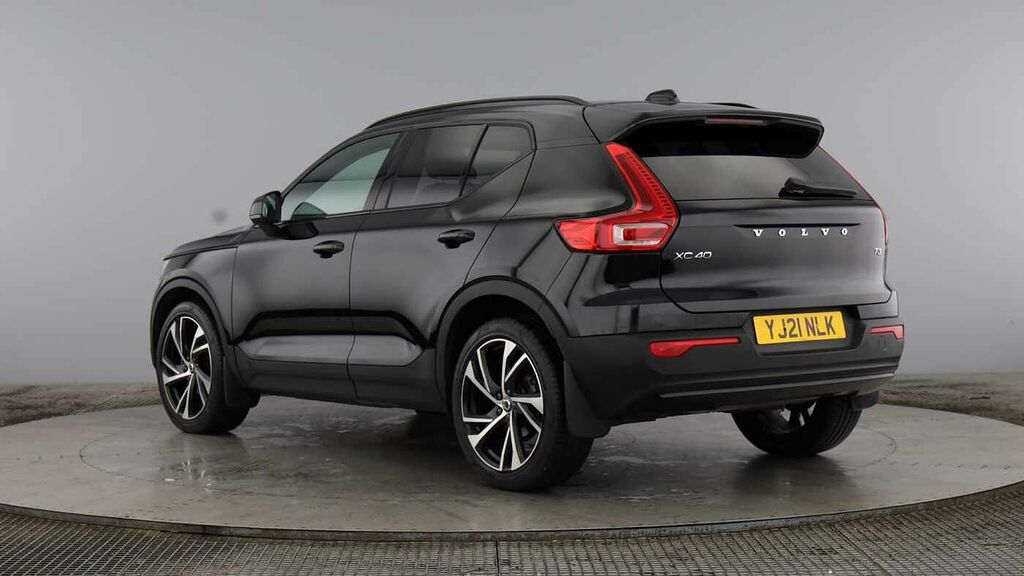 Volvo XC40 R-design Pro, T3 Heated Seats, Power Dr Black #3