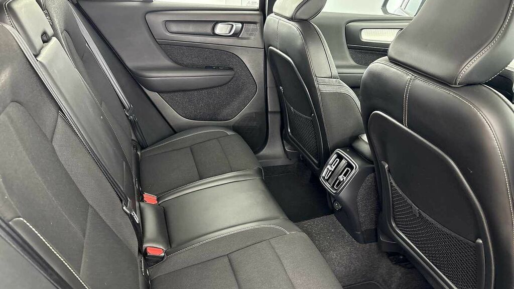 Volvo XC40 T3 Momentum Grey #6