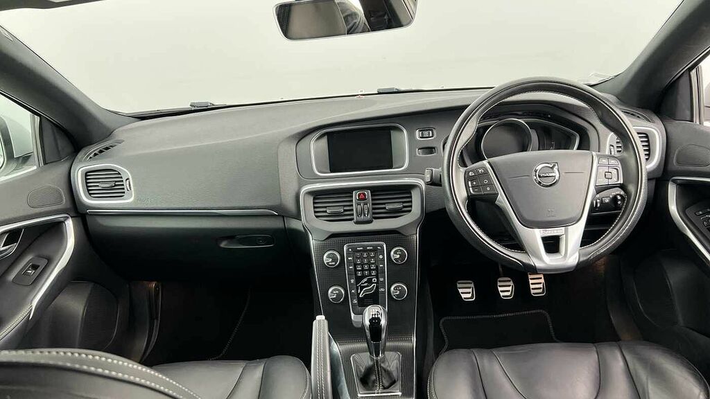 Volvo V40 T2 R-design Pro Power Seat, Front Park Ass White #5