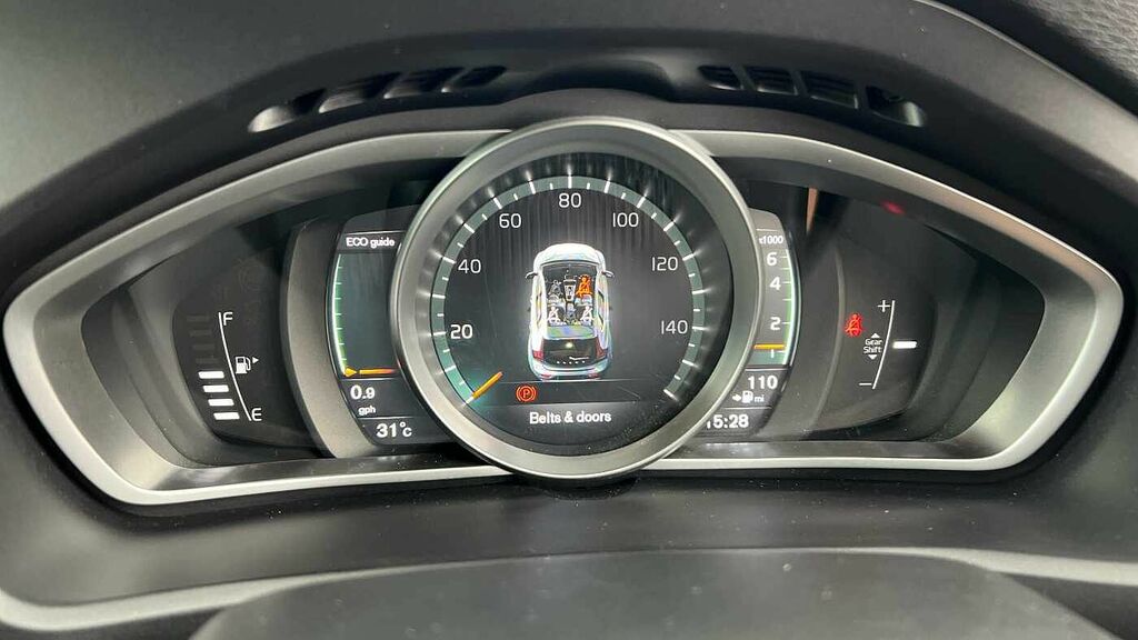Volvo V40 1.5 V40 Momentum Black #11