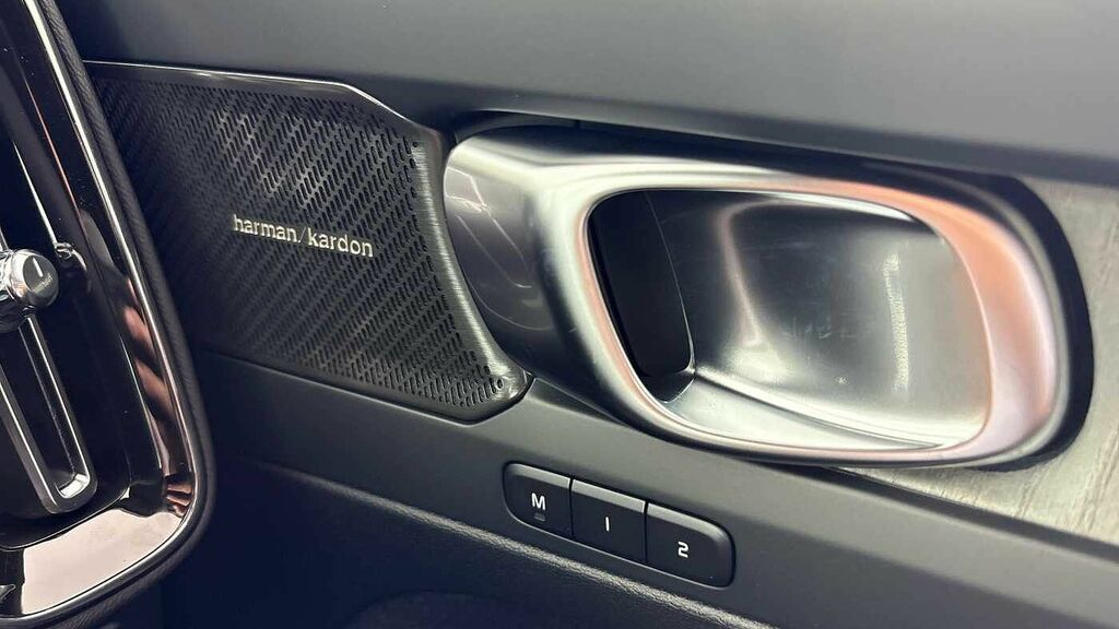 Volvo EX40 185Kw Ext Range Ultra Black Edition 78Kwh Black #24