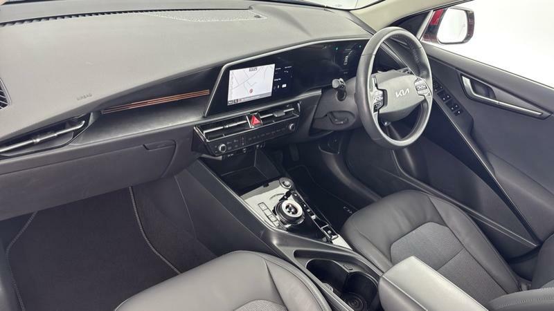 Kia Niro 1.6 Gdi Hybrid 3 Dct Red #4
