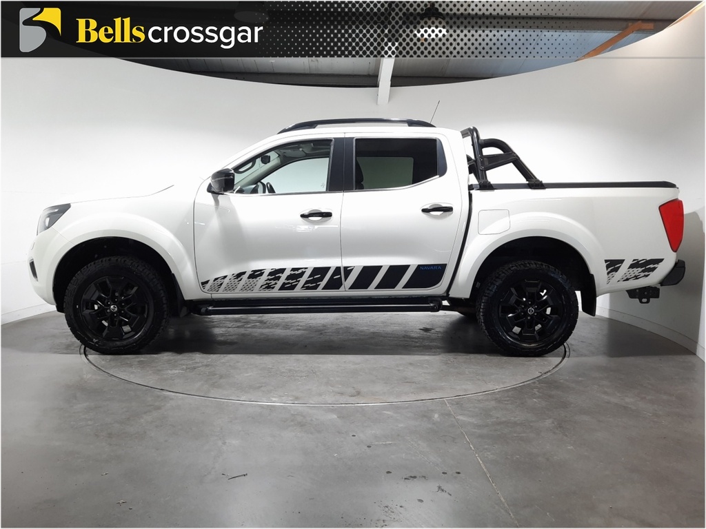 Nissan Navara Double Cab Pick Up N-guard 2.3Dci 190 Tt 4Wd White #4