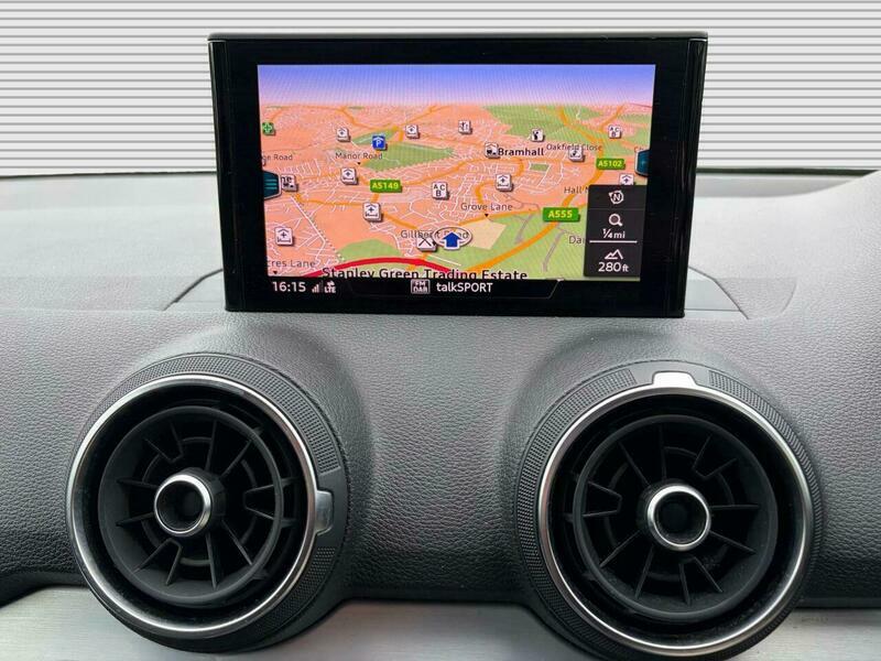 Audi Q2 1.0 Tfsi 30 Sport White #6
