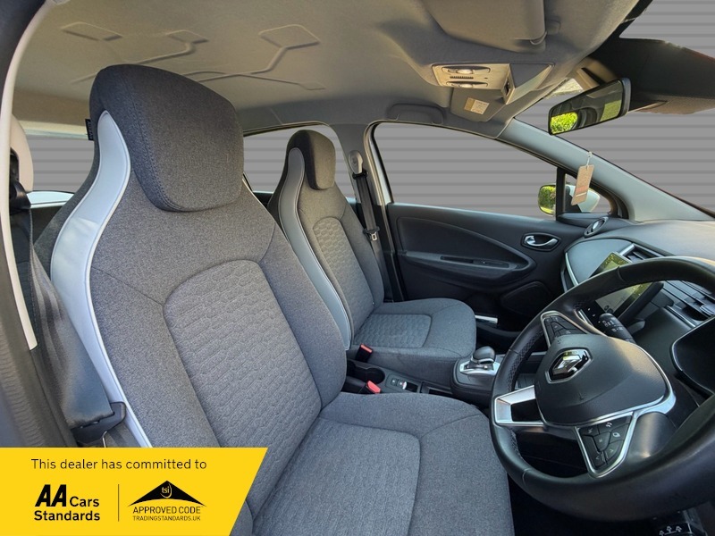 Renault Zoe R135 Ev50 52Kwh Iconic White #2